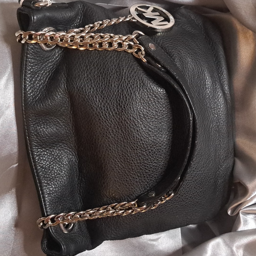 Michael Kors Black Pebble Leather SILVER Hardware Shoulder bag - Picture 12 of 16